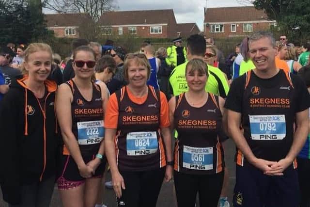 The Gainsborough and Morton 10k saw Miranda Hill, Sam Fox, Sarah Smith, Becky Lee and Jeff Shelton in action. B5ndVpbd3rJ-uSMuQbqP