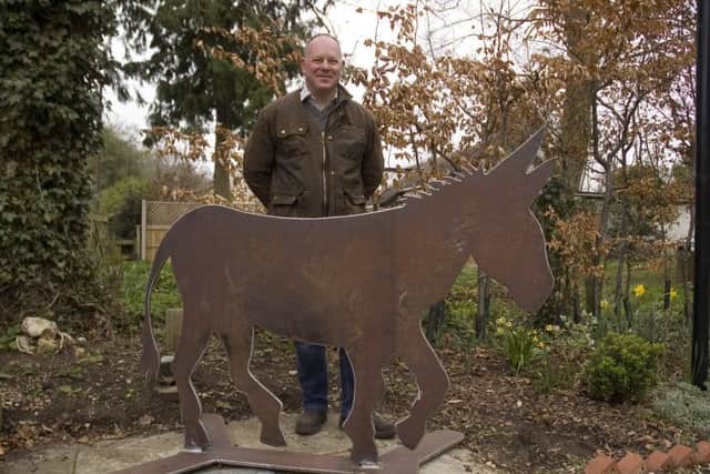 James Wilderspin from Mick Toyne Engineering with the Donkey EMN-190326-164910001