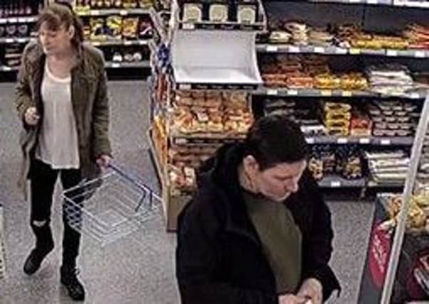Do you recognise this man and woman? EMN-190804-151142001