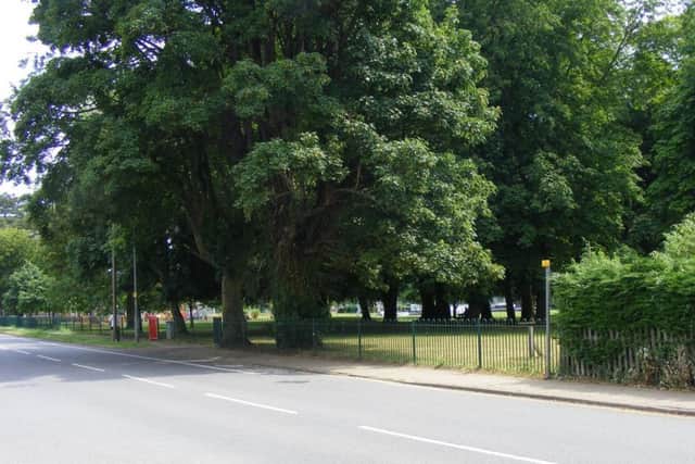 Boston Road Recreation Ground. EMN-190504-161556001