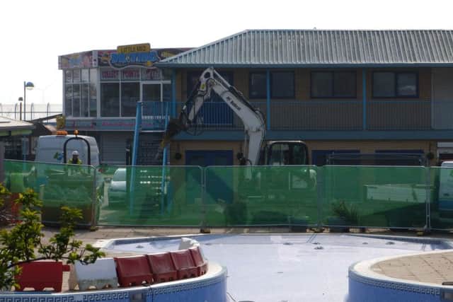 First will come the removal of the current refreshment kiosk next to the outdoor pool  to be replaced by a new café. And then comes Altitude44 - the new 21-metre, four-platform urban high wire attraction. ANL-190416-105939001