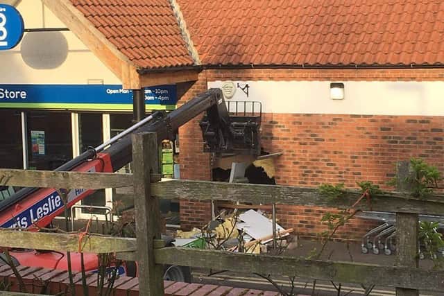 Caistor Co-op ATM theft EMN-190419-105950001