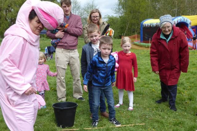 Bell Playing Field family fun day EMN-190605-061603001