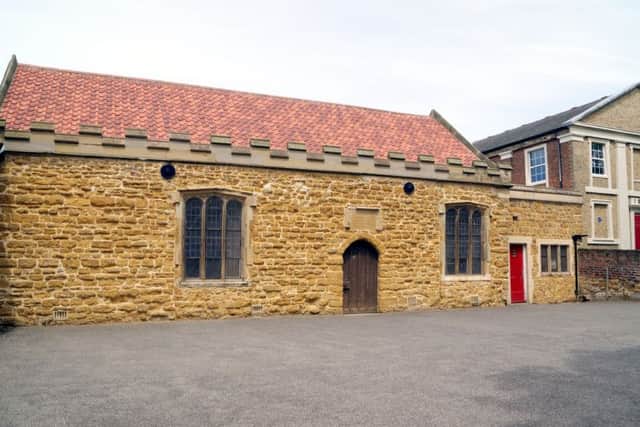 Old Hall at Caistor Grammar School EMN-190520-152508001