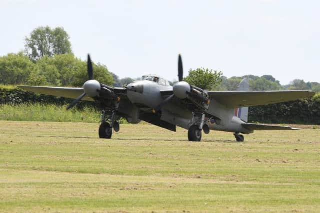 A Mosquito taxy run in action.