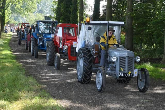Wolds Tractor Run for Marie Curie.