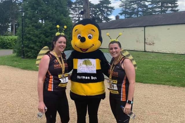 Katy and Lauren support at the Normanby 10k. vRPq_VimcKkrcaOpKUiM