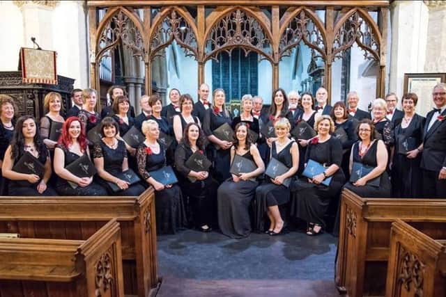 Elizabethan Singers EMN-190307-075301001