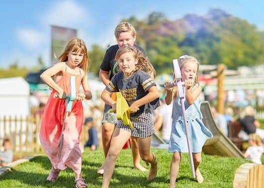 Family Extravaganza at Market Rasen Racecourse EMN-190729-151554001
