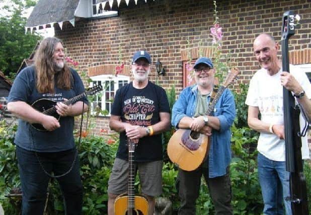 Between the Lines will appear at the 10th annual day of Folk music, song and dance at Leadenham. EMN-190723-125722001