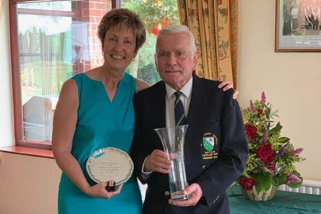 Ladies' winner Mel Gregory with Ben Hinchcliffe EMN-190729-094928002