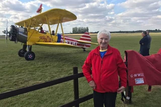 Sheila Robinson preparing for her open-air flight EMN-190923-182644001