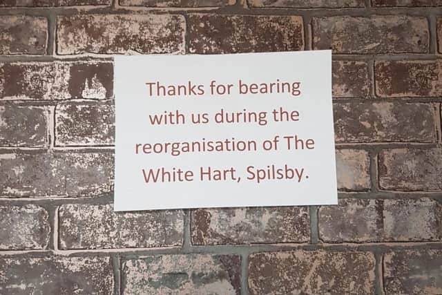 A note to customers at the White Hart in Spilsby.