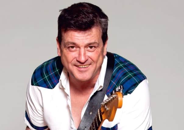 Les McKeown EMN-191029-062649001