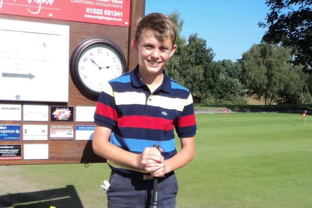 Tom Carter lifted the October Cup EMN-190411-104128002