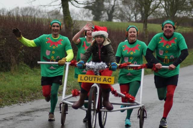 One of the sleighs from last years race EMN-181227-084056001