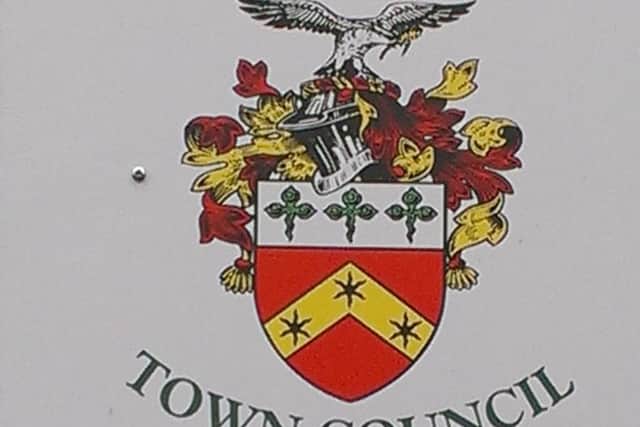 Sleaford Town Council EMN-150213-145444001
