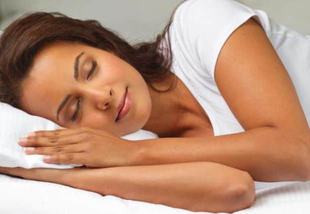 Getting too little sleep dramatically increases the chances of catching a cold, research has shown.