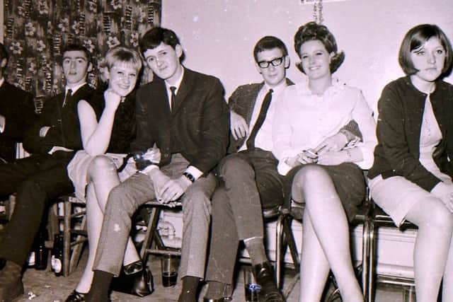 Players, wives, girlfriends and guests at Sleaford Amateurs' annual social in the Mabern Club. EMN-160801-141037001