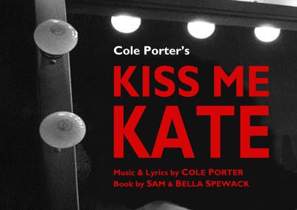Kiss me Kate EMN-161201-143148001