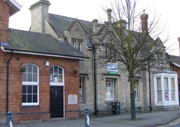 Station Business Centre in Station Road, Sleaford, has three office units available. EMN-160118-141257001