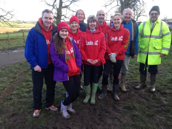 Louth AC team and officials prepare to do their bit at Biscathorpe EMN-160118-153333002