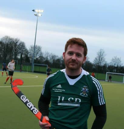 Andrew Dixons double was the difference between the sides EMN-160118-123909002