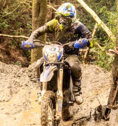 Emma Bristow in action at the British Extreme Enduro Championship EMN-160118-163259002