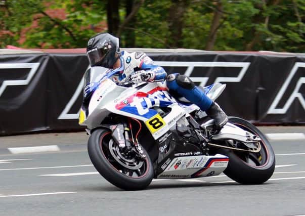 Guy Martin rides to third place in the Supersport race at the Isle of Man TT EMN-160121-154102002