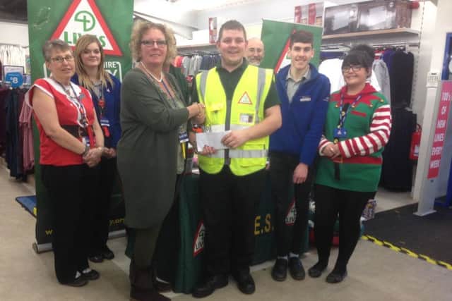 The presentation to LIVES at the Factory Shop EMN-160129-124136001