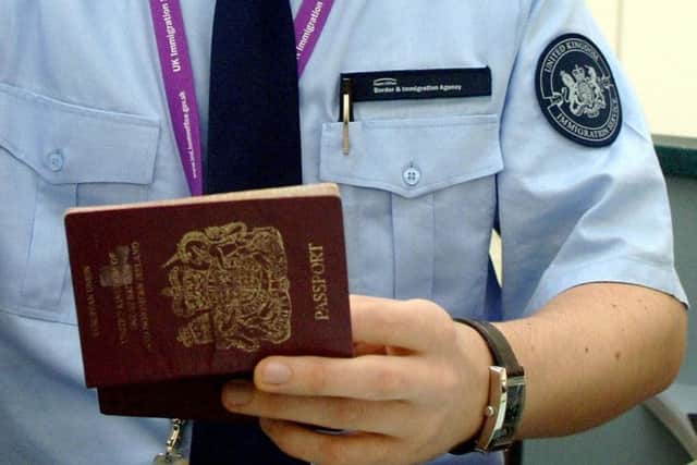 Immigration ENGPPP00120111115123333