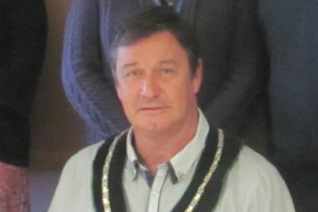 John Matthews is re-elected as mayor of Market Rasen EMN-160131-121633001