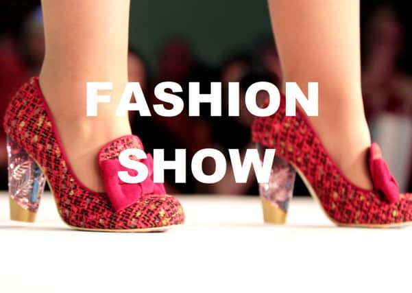 Fashion Show EMN-160202-070836001