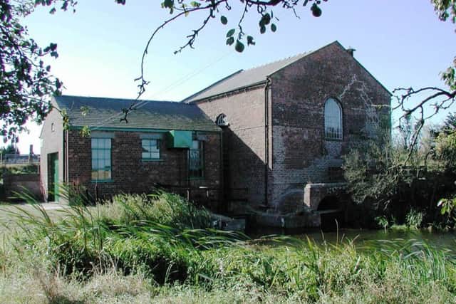 Dogdyke Engine House EMN-161002-120712001