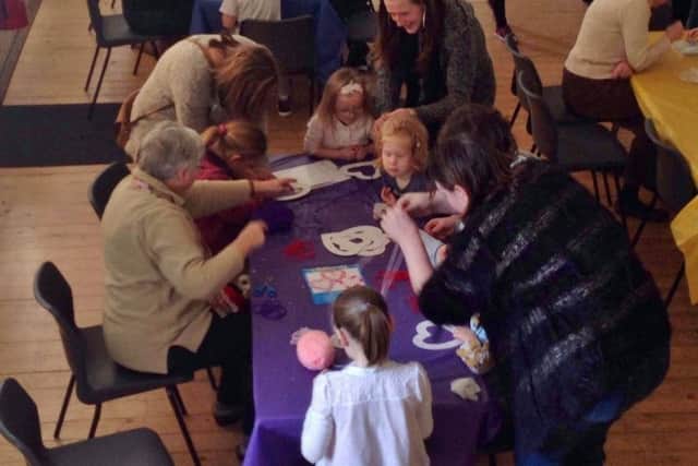 Activities at the Messy Church in Horncastle EMN-160223-154713001