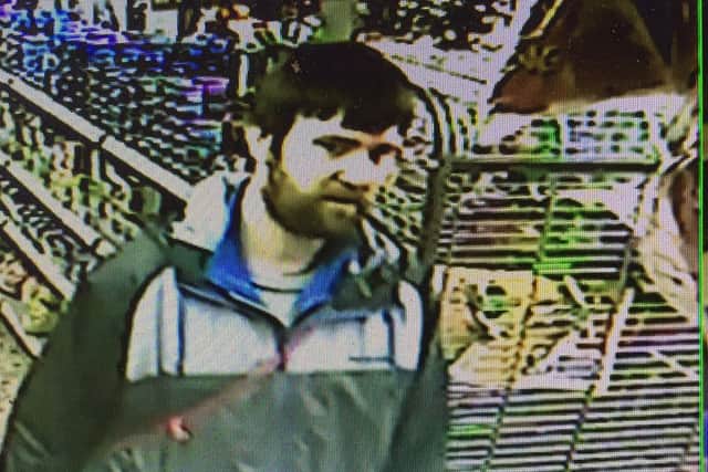 Can you help identify this man (3)? ANL-160803-112041001