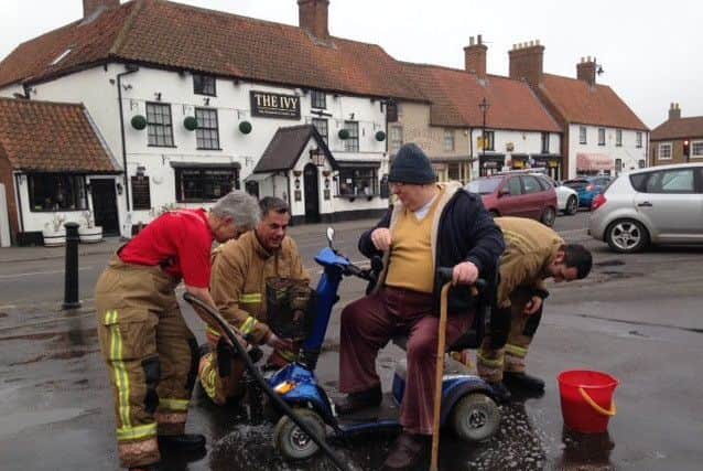 All modes of transport catered for in Wragby EMN-161203-104952001