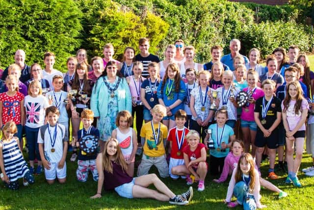Louth Swimming Club's junior swimmers won all but three of 16 relays at Spalding Castle EMN-160315-091407002