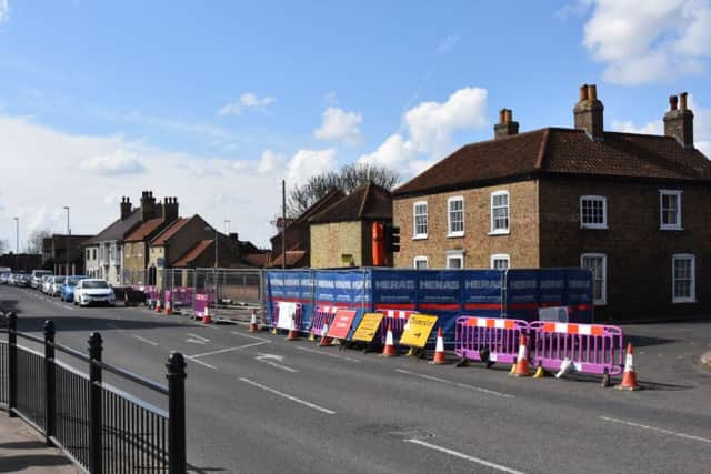 Roadworks at Wragby are causing delays EMN-161104-061316001