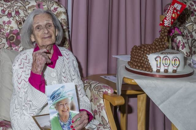 Olive Maltby 100th birthday EMN-160404-153014001