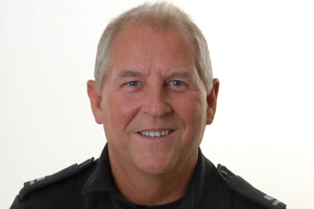 Pc Peter Hanson. EMN-160418-173337001