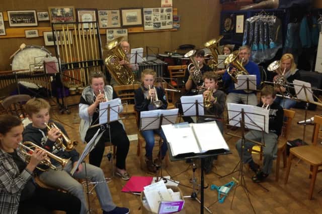 Horncastle Junior Brass Band EMN-160505-070353001