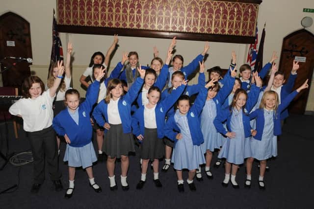 Sleaford Live. Choirs Galore at Riverside Church. St Botolphs School choir. EMN-160905-133914001