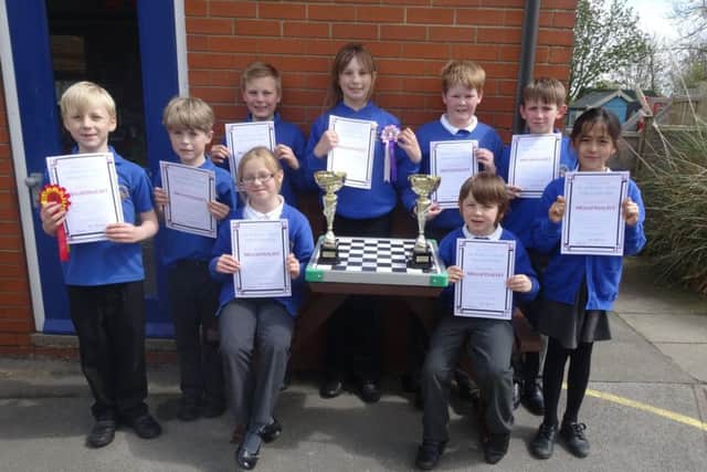 Chess stars at Osgodby EMN-161005-145654001