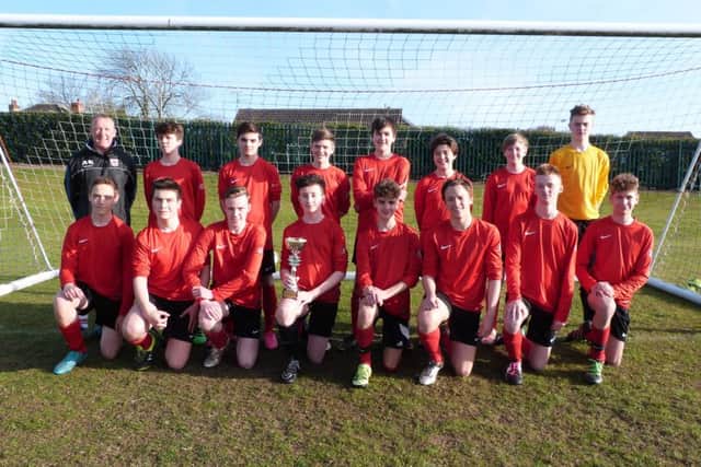 Caistor Crusaders U15s with team manager Andy Knowles (back left) EMN-160516-103950002
