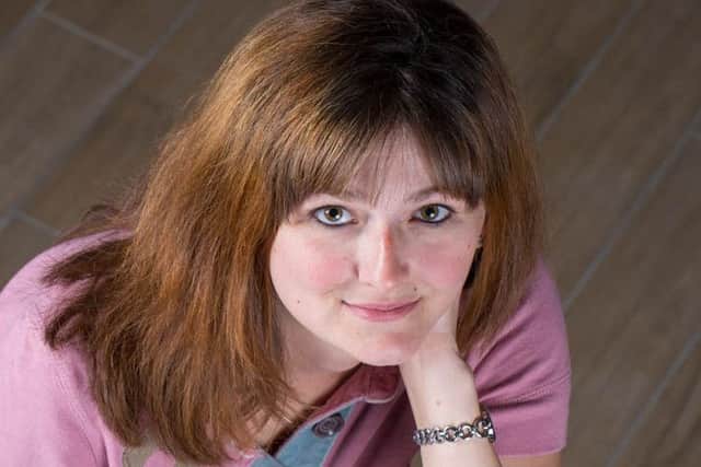 Nina Ratcliffe EMN-160527-120830001