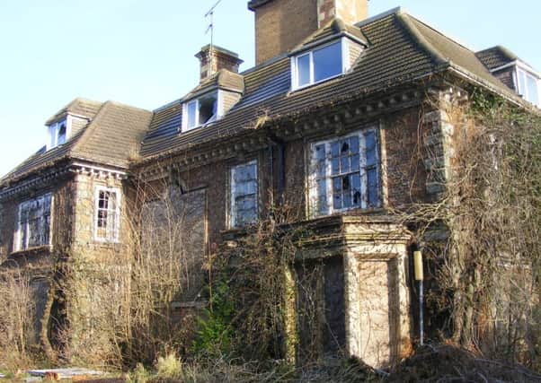 The derelict Heckington Manor, former Ferdowse Clinic.