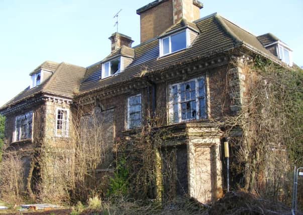 The derelict Heckington Manor, former Ferdowse Clinic. EMN-160524-172418001