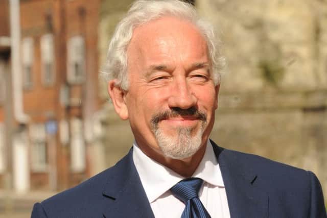 Simon Callow
Picture by Louise Adams EMN-160706-130853001