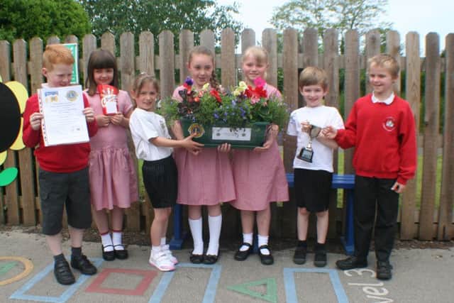 Nettleton School won the Lions planter competition EMN-160806-111820001